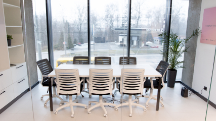 Переговорна кімната Зображення #2