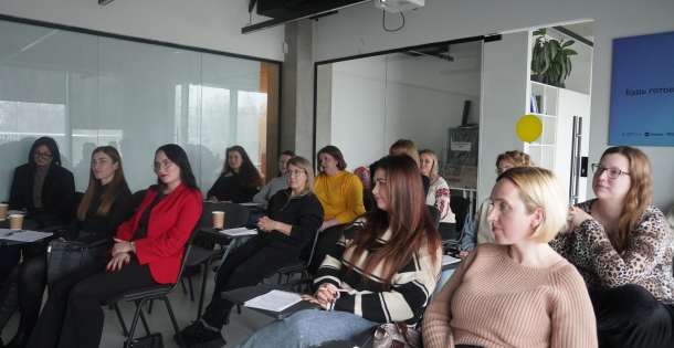 Вміння презентувати власні ідеї: заняття проєкту «Повір»