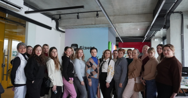 Друге заняття нового потоку проєкту «Повір» — про себе і свою професійну цінність 💛